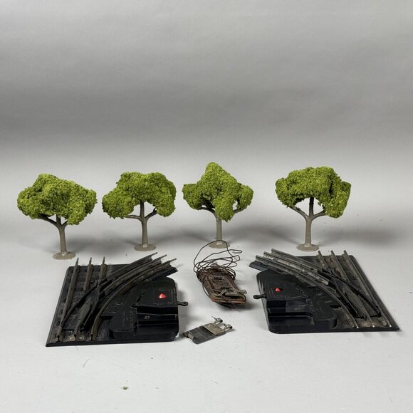 Vintage O Scale Model Train Tracks, Right Left Switches & Trees Scenery Lot - Picture 7 of 7